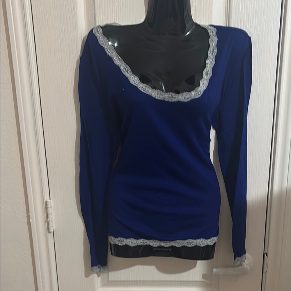 Fitted Blue and Gray Lace Trim Long Sleeve Blouse